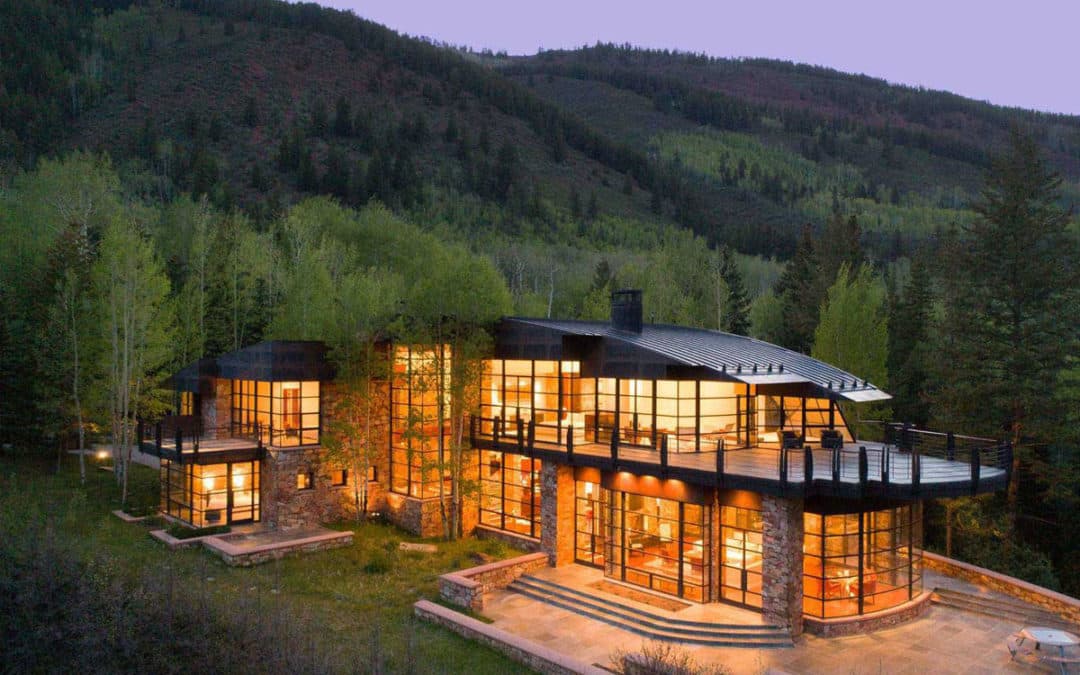 Beyond the Slopes: Year-Round Attractions of Aspen Luxury Resorts